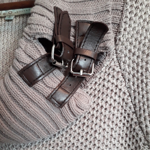 Cleo Petites Beige Cowl Neck Knit Sweater - Picture 5 of 6